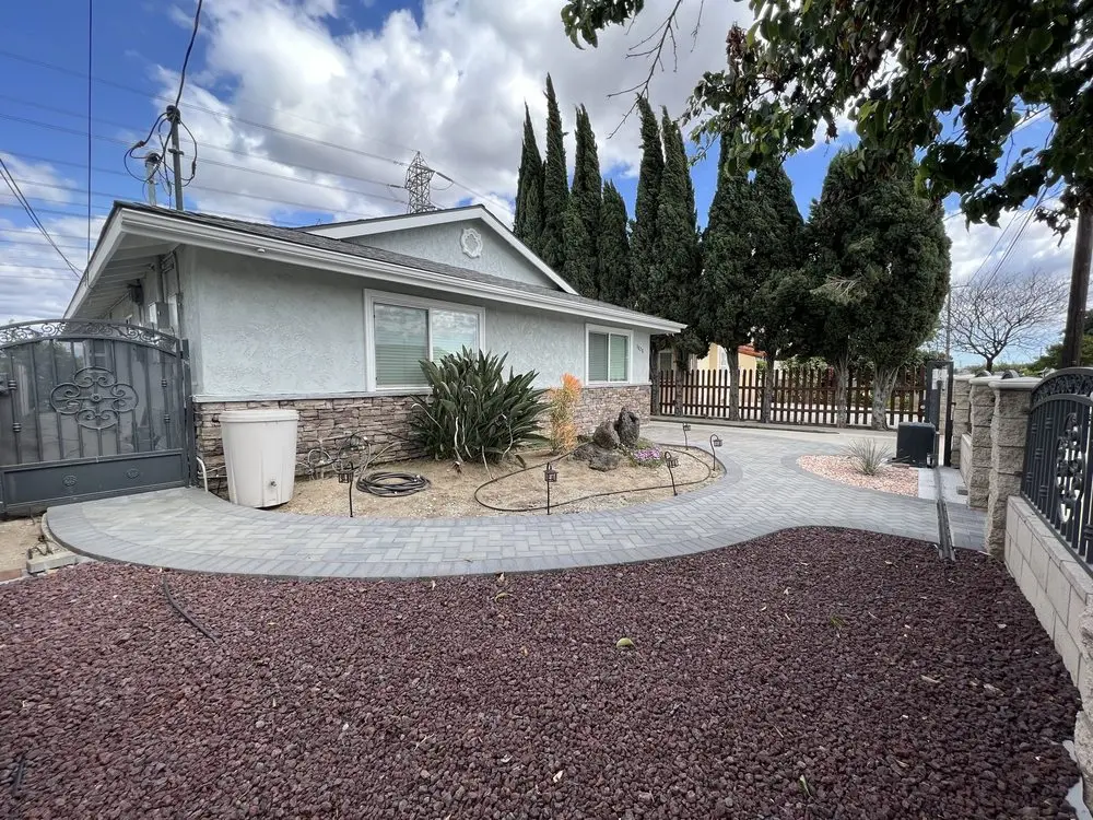 Low-maintenance concrete landscape